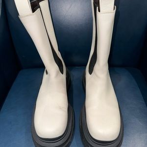 Bottega Veneta Bottega Veneta Tire Chelsea Boots